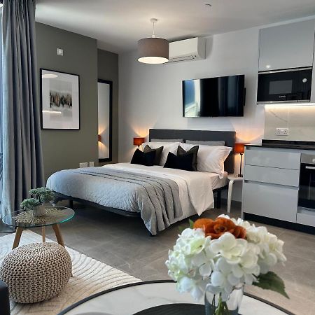 غيبرالتار E1 Presidential Studios On High Floor With Stunning Sea Views المظهر الخارجي الصورة