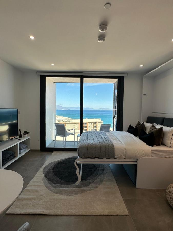 غيبرالتار E1 Presidential Studios On High Floor With Stunning Sea Views المظهر الخارجي الصورة