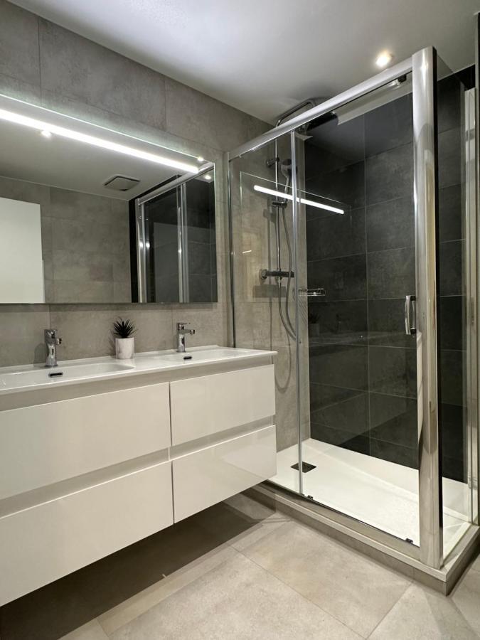 غيبرالتار E1 Presidential Studios On High Floor With Stunning Sea Views المظهر الخارجي الصورة