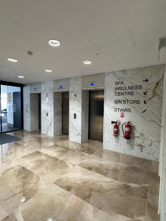 غيبرالتار E1 Presidential Studios On High Floor With Stunning Sea Views المظهر الخارجي الصورة